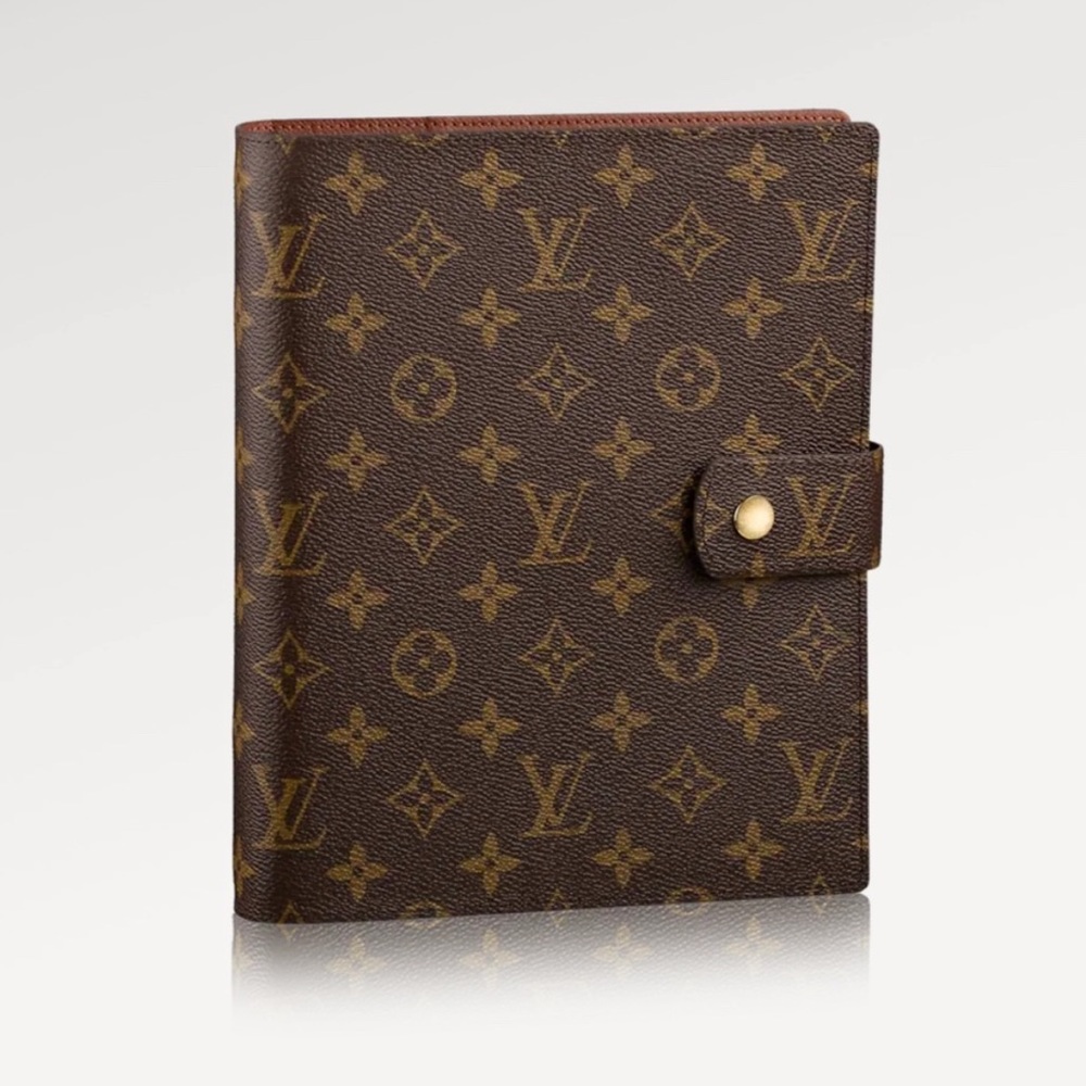 Authentic Louis Vuitton Large Agenda in monogram canvas.